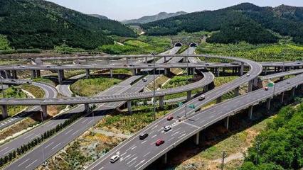 济南二环南路东延工程荣获“鲁班奖”，铸就城市交通新典范